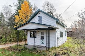 W10675 Enterprise Lake Rd, Elcho, WI 54428