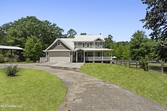 321 Ceasar Rd, Picayune, MS 39466