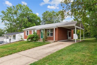 904 Gustane Dr, Saint Charles, MO 63301