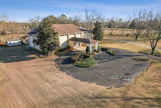 2054 John D Odom Rd, Dothan, AL 36303
