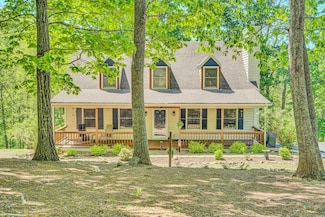 106 View Dr, Goodview, VA 24095