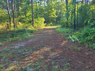 147 Peppercorn Ln, Cotuit, MA 02635