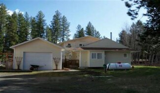 8404 E Valley Rd, Elk, WA 99009