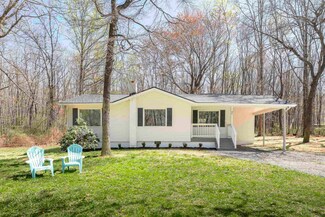 46 Marys Ln, Waynesboro, VA 22980