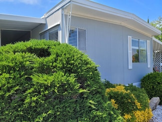 77 Redwood Ln, Folsom, CA 95630