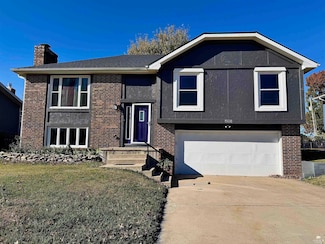 1508 Knollcrest Dr, Junction City, KS 66441