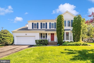 3559 Plum Dale Dr, Fairfax, VA 22033