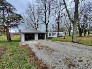 52 Airy Hills Ln, Springville, IN 47462