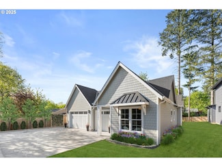 15007 Twin Fir Rd, Lake Oswego, OR 97035