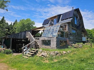 627 Michigan 94, Skandia, MI 49885