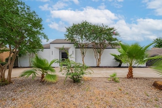 11514 Lakeside Place Dr, Houston, TX 77077