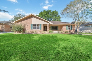 11426 Endicott Ln, Houston, TX 77035