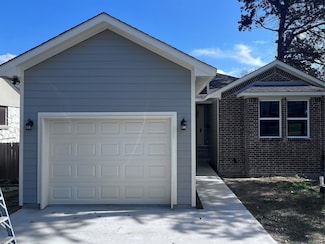 1438 E Waco Ave, Dallas, TX 75216