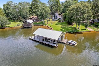 404 Co Rd, Jacksonville, TX 75766