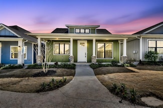 312 Woodside Trail, Waxahachie, TX 75165