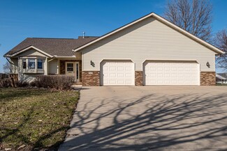 1645 8th Ave SW, Hutchinson, MN 55350