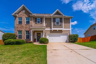 208 Castleton Cir, Boiling Springs, SC 29316