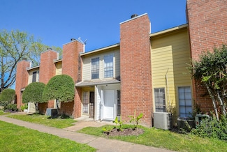 10501 South Dr Unit 300, Houston, TX 77099