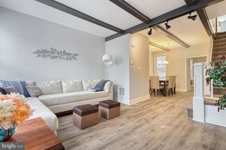 824 Houston St, Columbia, PA 17512
