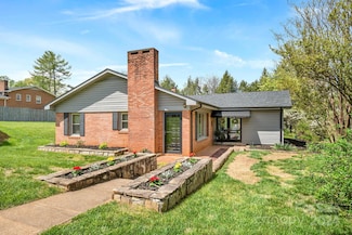 2985 Green Pasture Ln, Valdese, NC 28690