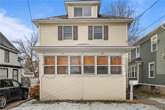 172 81st St, Niagara Falls, NY 14304