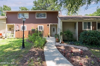 88 Quarterdeck Townes, New Bern, NC 28562