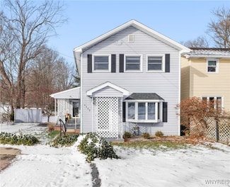 6940 Versailles Rd, Derby, NY 14047