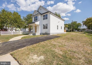 417 Sheridan Ave, Paulsboro, NJ 08066