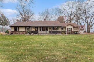 56229 Woodridge, Three Rivers, MI 49093