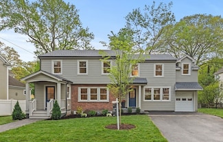 17 Melrose Ave, Needham, MA 02492