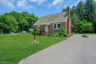 650 Klockner Rd, Trenton, NJ 08619