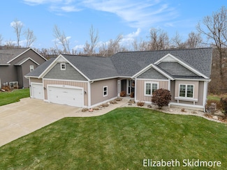 6132 Viewpoint Dr NE, Plainfield Charter Township, MI 49306