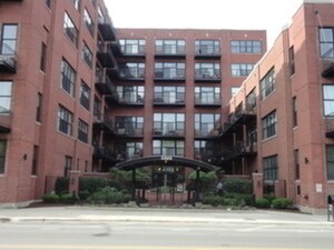 2323 W Pershing Rd Unit 322, Chicago, IL 60609
