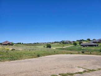17691 Creek View Dr, Canyon, TX 79015