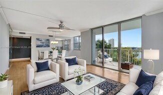 2801 NE 183rd St Unit 517W, Aventura, FL 33160