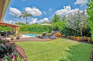2625 NE 8th Ct, Pompano Beach, FL 33062