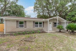 530 Quigley Rd, Pensacola, FL 32506