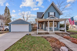 218 N 6th St, West Dundee, IL 60118