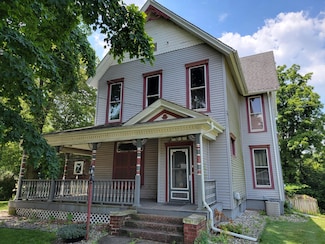 110 S Main St, La Porte, IN 46350