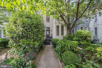 708 N Carolina Ave SE, Washington, DC 20003
