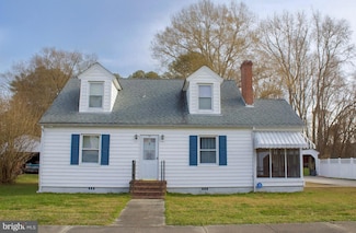 141 Bank St, Waverly, VA 23890