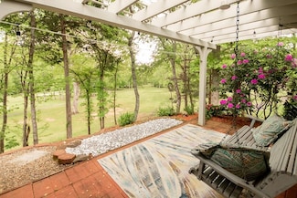 775 Oak Creek Rd, Franklin, NC 28734