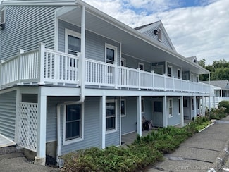 57 Senior Dr, Monroe, CT 06468