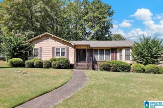 1222 Little Brook Ln, Birmingham, AL 35235