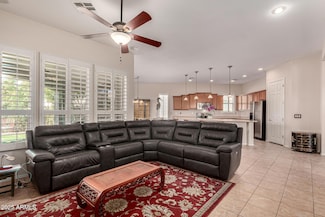 5556 S Hawthorn St, Gilbert, AZ 85298