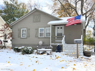 5112 Haverford Dr, Cleveland, OH 44124