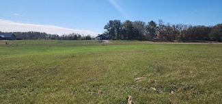 430 Walnut Ave W, Frazee, MN 56544