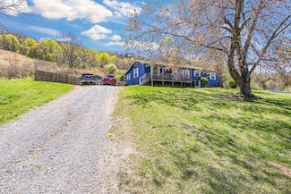 10955 Middle Wallens Creek Rd, Jonesville, VA 24263