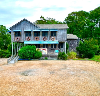 25202 Island Pines Dr, Waves, NC 27982