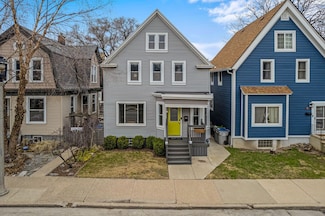 2954 S Kinnickinnic Ave, Milwaukee, WI 53207